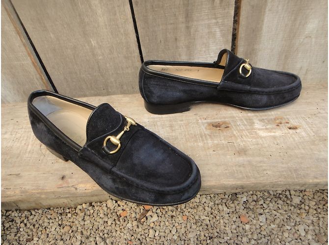 Mocassini Gucci in velluto di vitello nero - vista 5
