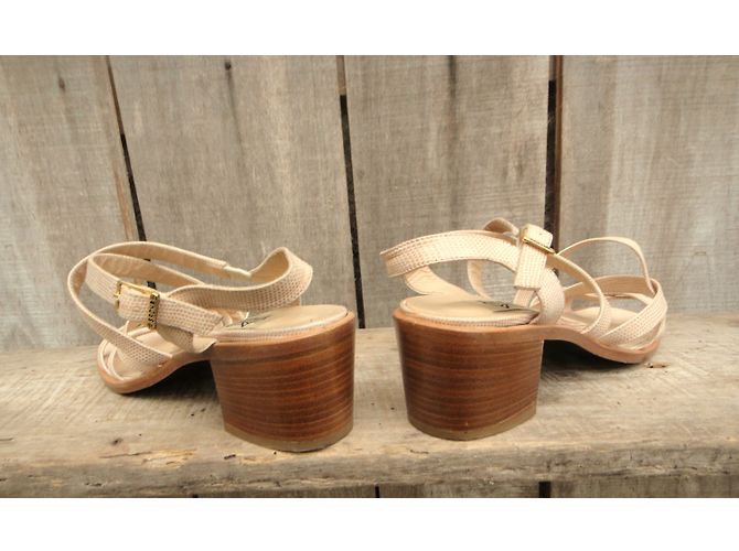 Sandali Colisee De Sacha in pelle effetto rettile beige - vista 5