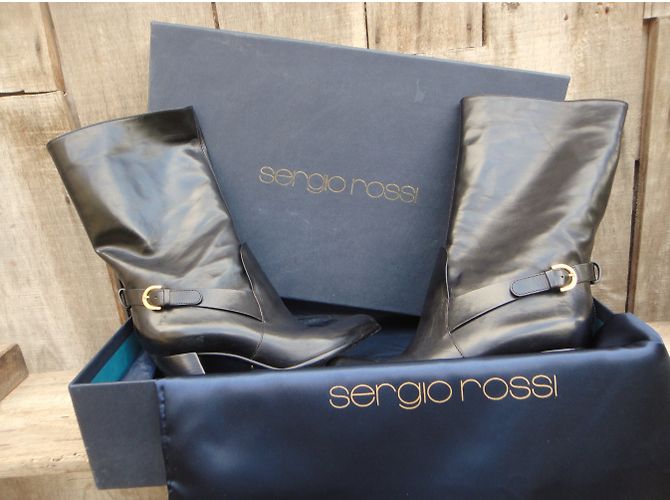 Botines Sergio Rossi de cuero negro con hebilla - vista 3