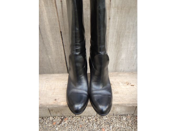 Botines Sergio Rossi de cuero negro con hebilla - vista 5