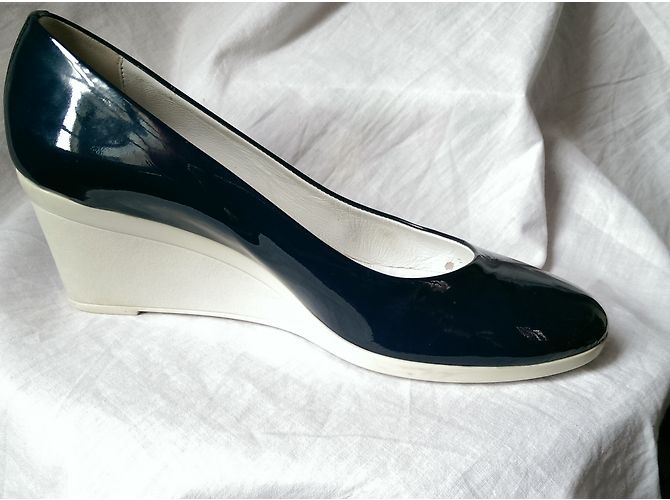 Hogan Keilabsatz Pumps aus blauem Lackleder Gr. 41 - Ansicht 5