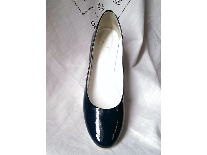 Hogan Keilabsatz Pumps aus blauem Lackleder Gr. 41 - Ansicht 8
