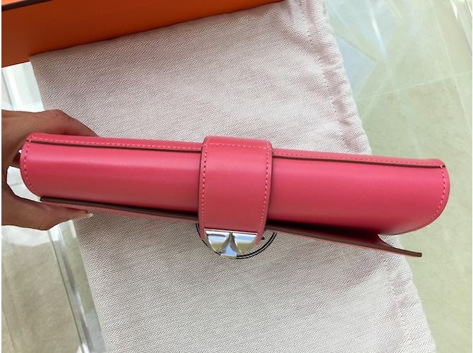 Clutch Hermès Médor 23 in pelle Tadelact rosa - vista 9