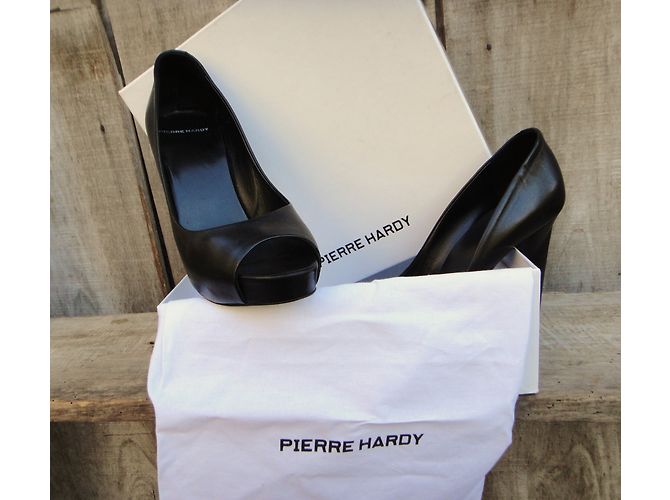 Décolleté Pierre Hardy in pelle nera taglia 39 Nero - vista 4