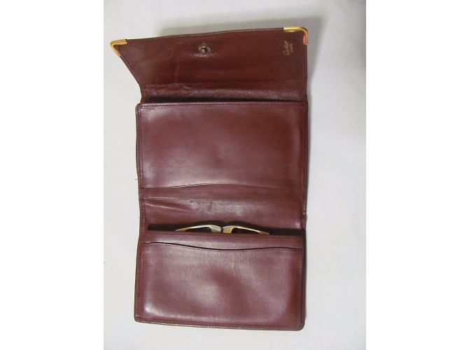 Cartera Cartier Chequier de Cuero Rojo Oscuro Burdeos - vista 3