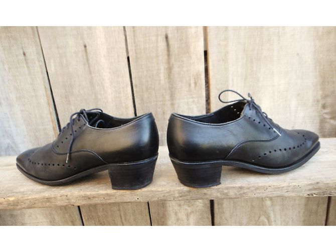 Richelieu Paraboot en cuir noir - vue 5