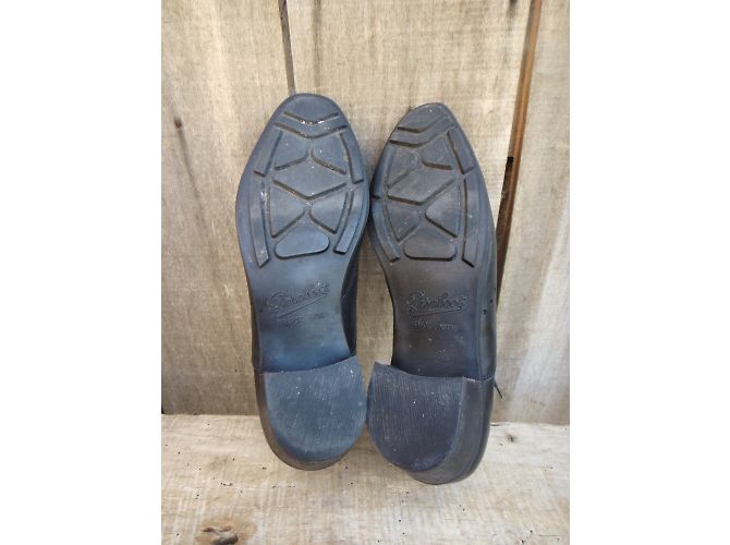 Richelieu Paraboot en cuir noir - vue 6
