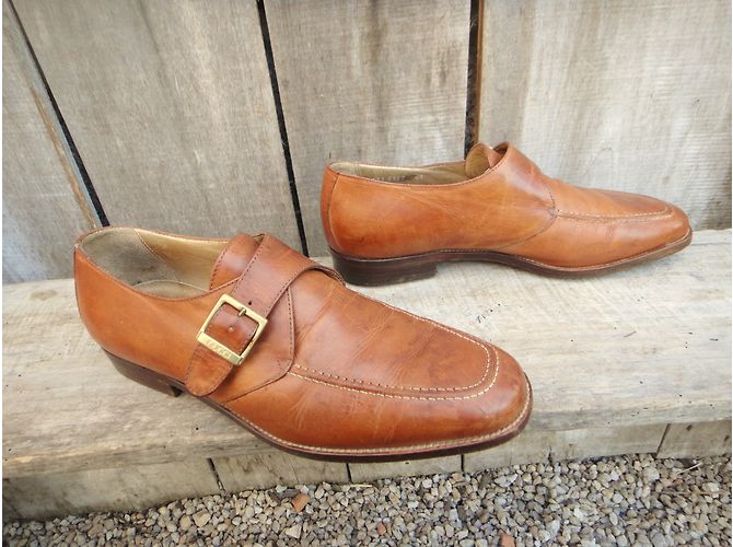 Scarpe Gucci in pelle marrone chiaro - vista 3
