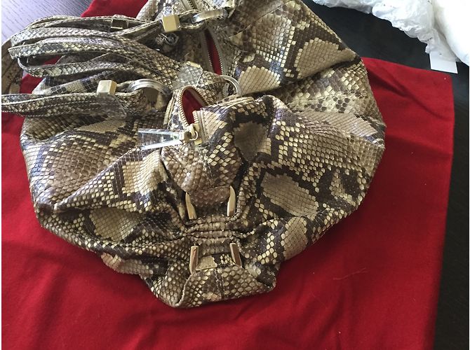 Bolsa Christian Louboutin em python - vista 4