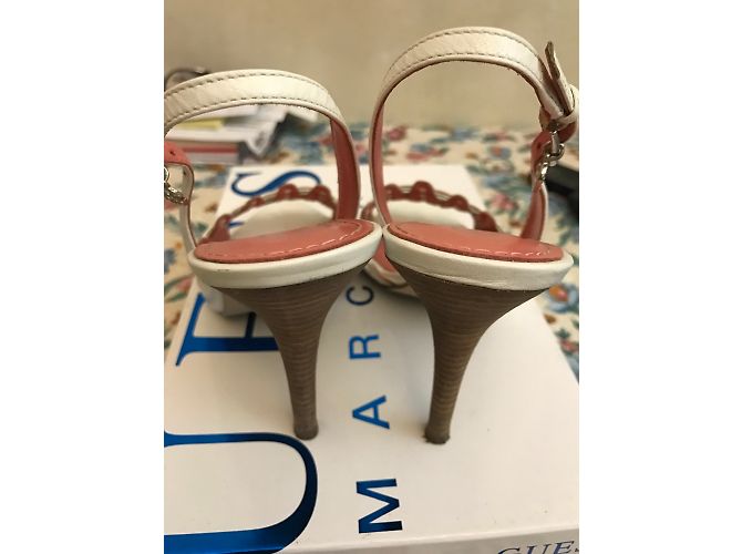 Sandali Guess Marciano in pelle bianca 36 Bianco - vista 5