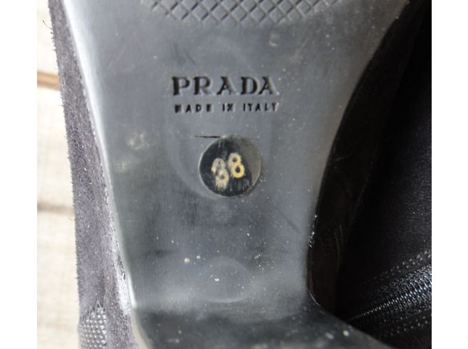 Botines Prada de Terciopelo Negro - vista 8