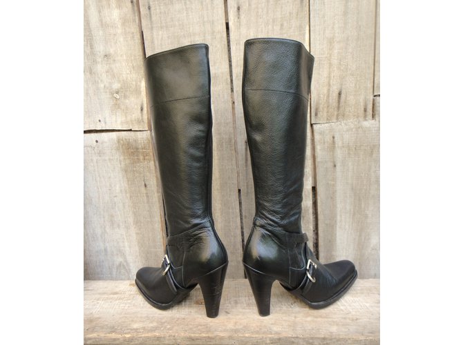Botas Prada de cuero negro - vista 5