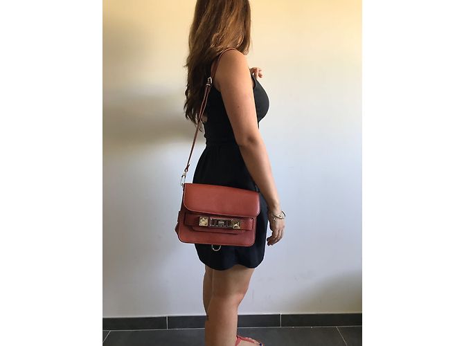 Borsa a mano Proenza Schouler PS11 in pelle granulata marrone scuro - vista 7