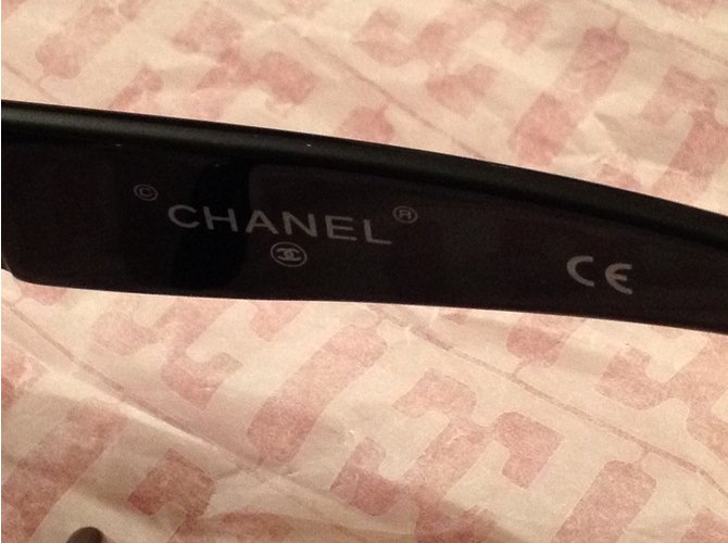 Chanel Occhiali da sole Nero - vista 6