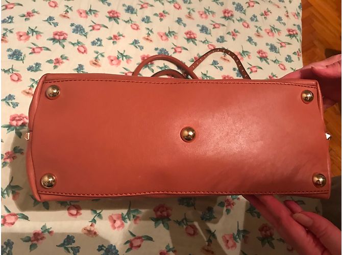 Borsa Valentino Garavani in pelle color caramello - vista 7