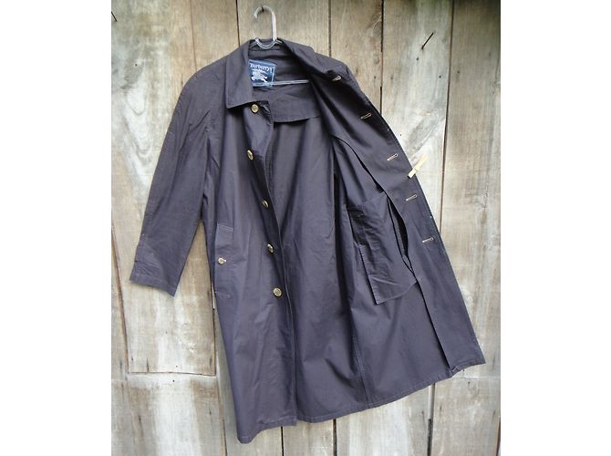 Impermeabile Burberry in cotone color melanzana - vista 3