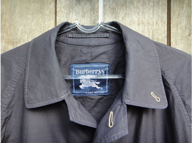 Impermeabile Burberry in cotone color melanzana - vista 4