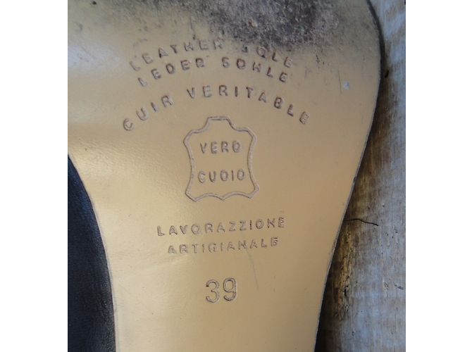 Stivaletti in pelle nera Apc Nero - vista 7