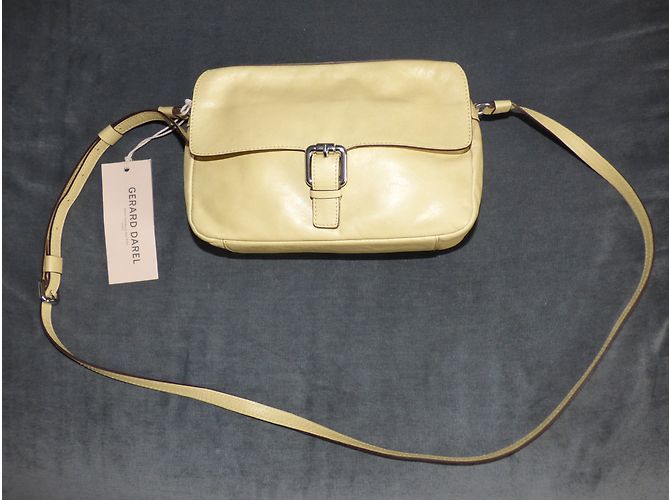 Pochette Candle in pelle gialla Gerard Darel Giallo - vista 4