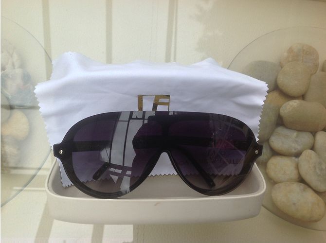 3.1 Phillip Lim Oculos escuros - vista 8