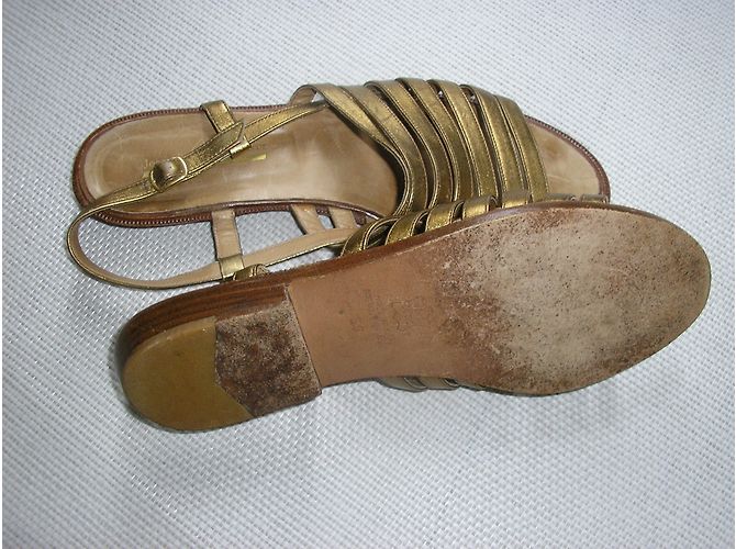 Autre Marque Sandali in pelle dorata 39 D'oro - vista 3