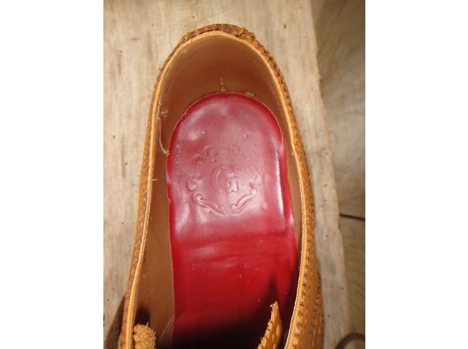 Autre Marque Grenson Albert Brogues in pelle color caramello - vista 3