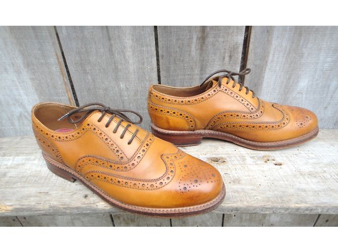 Autre Marque Grenson Albert Brogues in pelle color caramello - vista 6