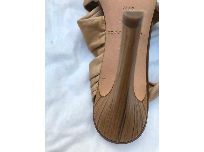 Sandali Brian Atwood in pelle beige 37,5 - vista 8