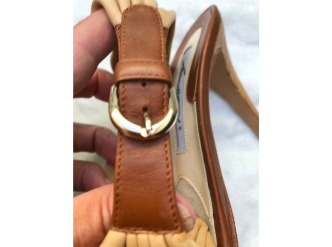 Sandali Brian Atwood in pelle beige 37,5 - vista 9