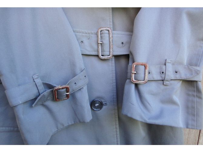 Gabardina Burberry Gris - vista 5