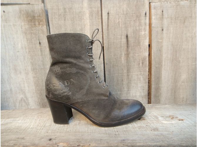 Botines Prada Taupe de Gamuza Gris pardo - vista 3