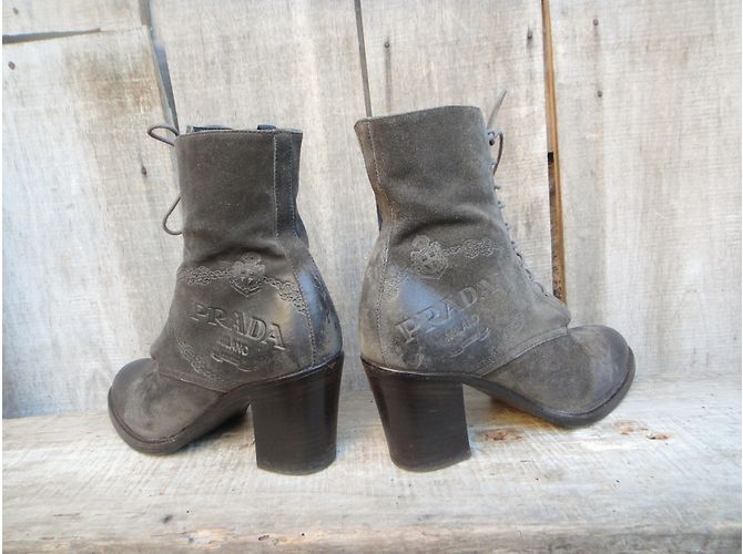 Botines Prada Taupe de Gamuza Gris pardo - vista 4