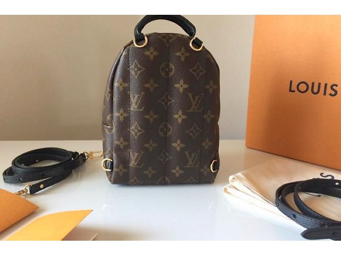 Louis Vuitton Mochila Castaño - vista 4