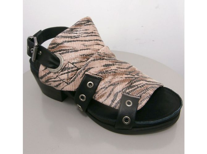 Autre Marque DKODE Sandalen aus Leder Zebra Muster 5.5cm Absatz Zebra-druck - Ansicht 3