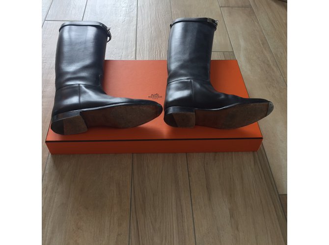 Hermès Boots Black - view 3