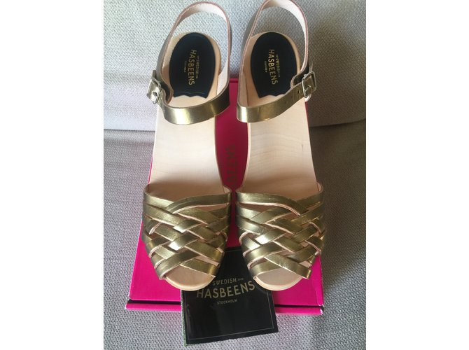 Swedish Hasbeens sandali D'oro - vista 3