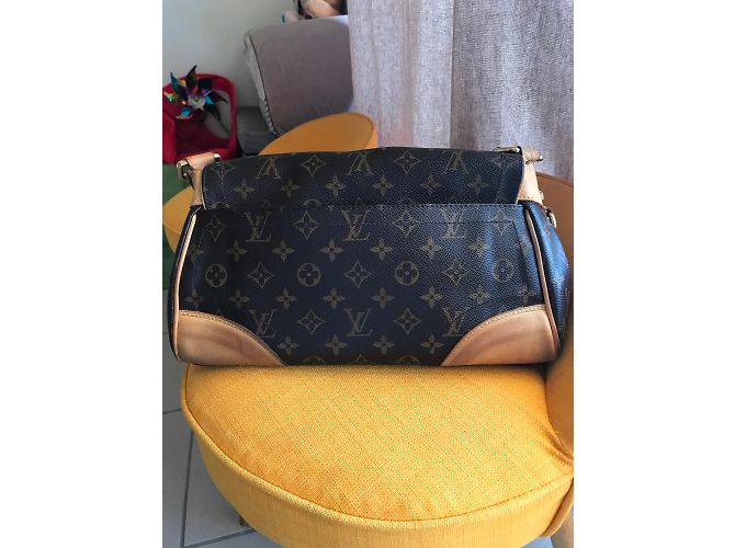 Borsa a mano Louis Vuitton Beverly MM in pelle marrone - vista 5