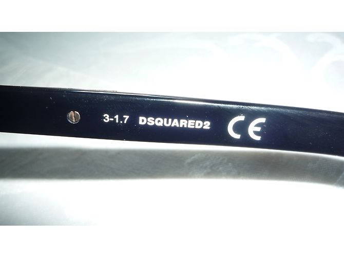 Dsquared2 Sunglasses - view 4