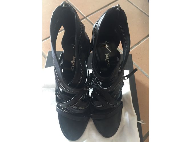Sandali Giuseppe Zanotti for Balmain in pelle nera Nero - vista 3