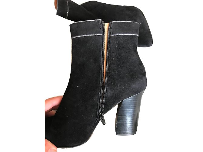 Autre Marque Botines de cuero negro con tacones altos - vista 2