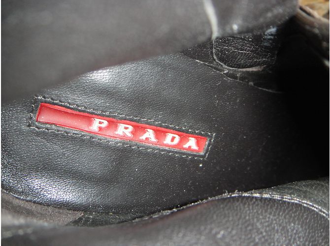 Botines Prada de piel marrón oscuro - vista 9