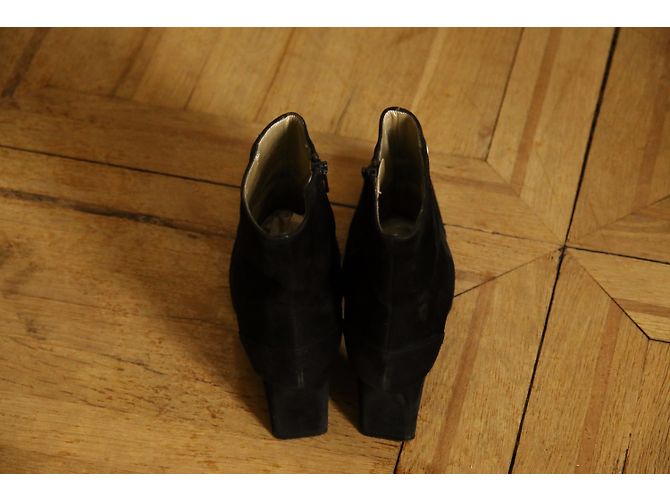 Stivaletti Charles Jourdan in camoscio nero - vista 5