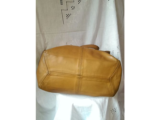 Bolso tote Mika Sarolea de piel color caramelo - vista 3