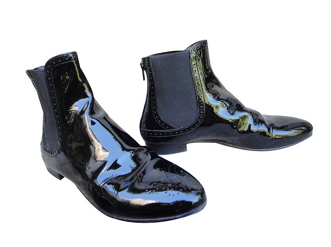 Autre Marque Botines Chelsea AGL de charol negro - vista 2
