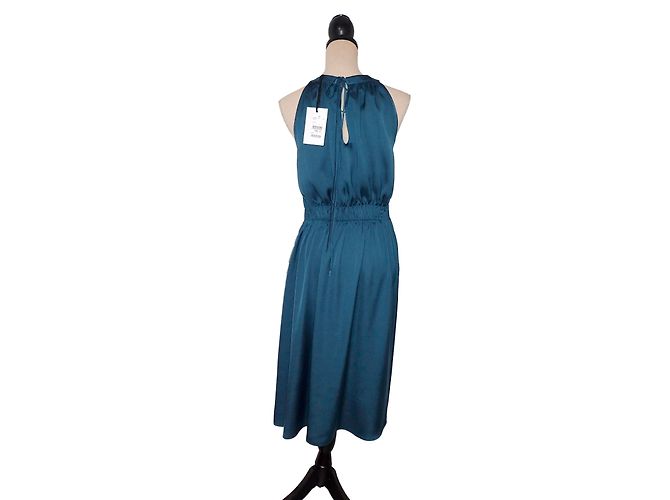 Zapa Dresses - view 2