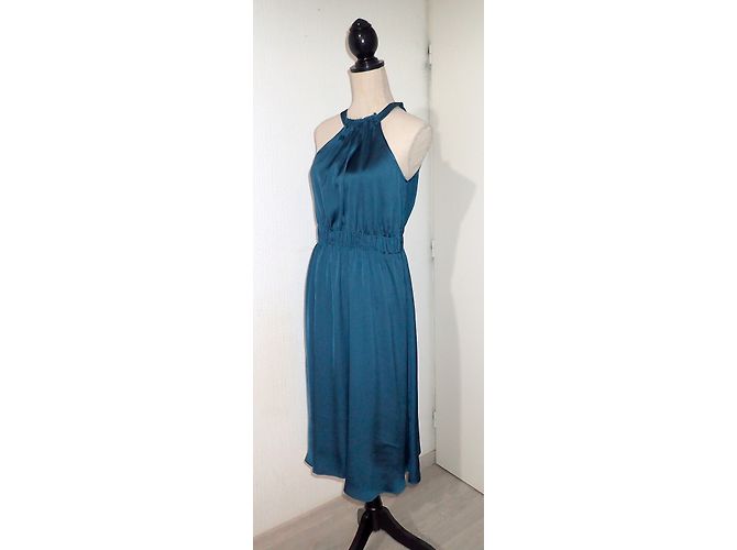 Zapa Dresses - view 3