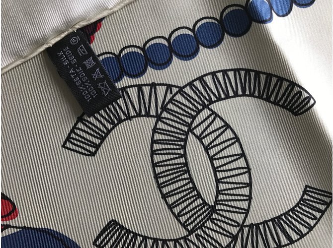 Chanel Cachecol Cru - vista 6
