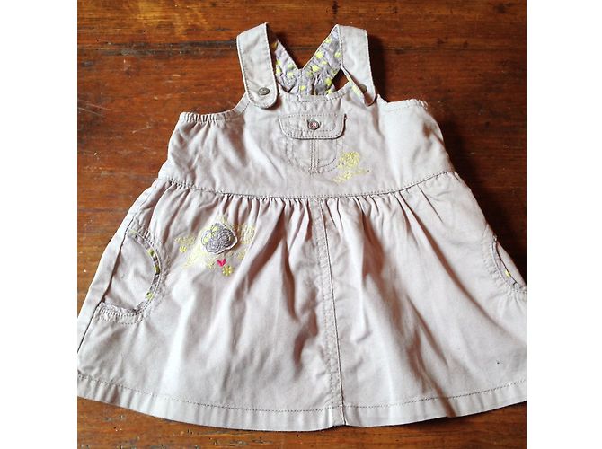 Autre Marque Vestido de verão de algodão taupe com botões e bolsos - vista 2