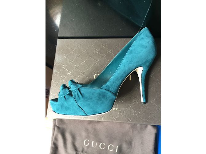 Décolleté Gucci Kid Scamosciato a punta aperta blu scamosciato - vista 6