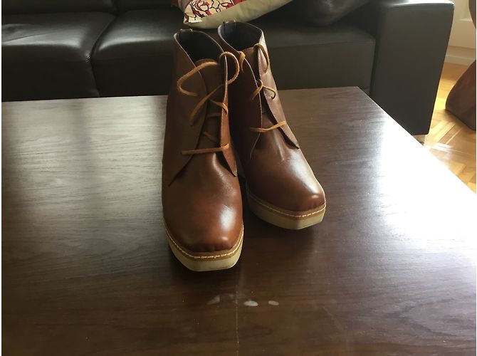 Autre Marque Stivaletti in pelle color cognac con lacci - vista 3